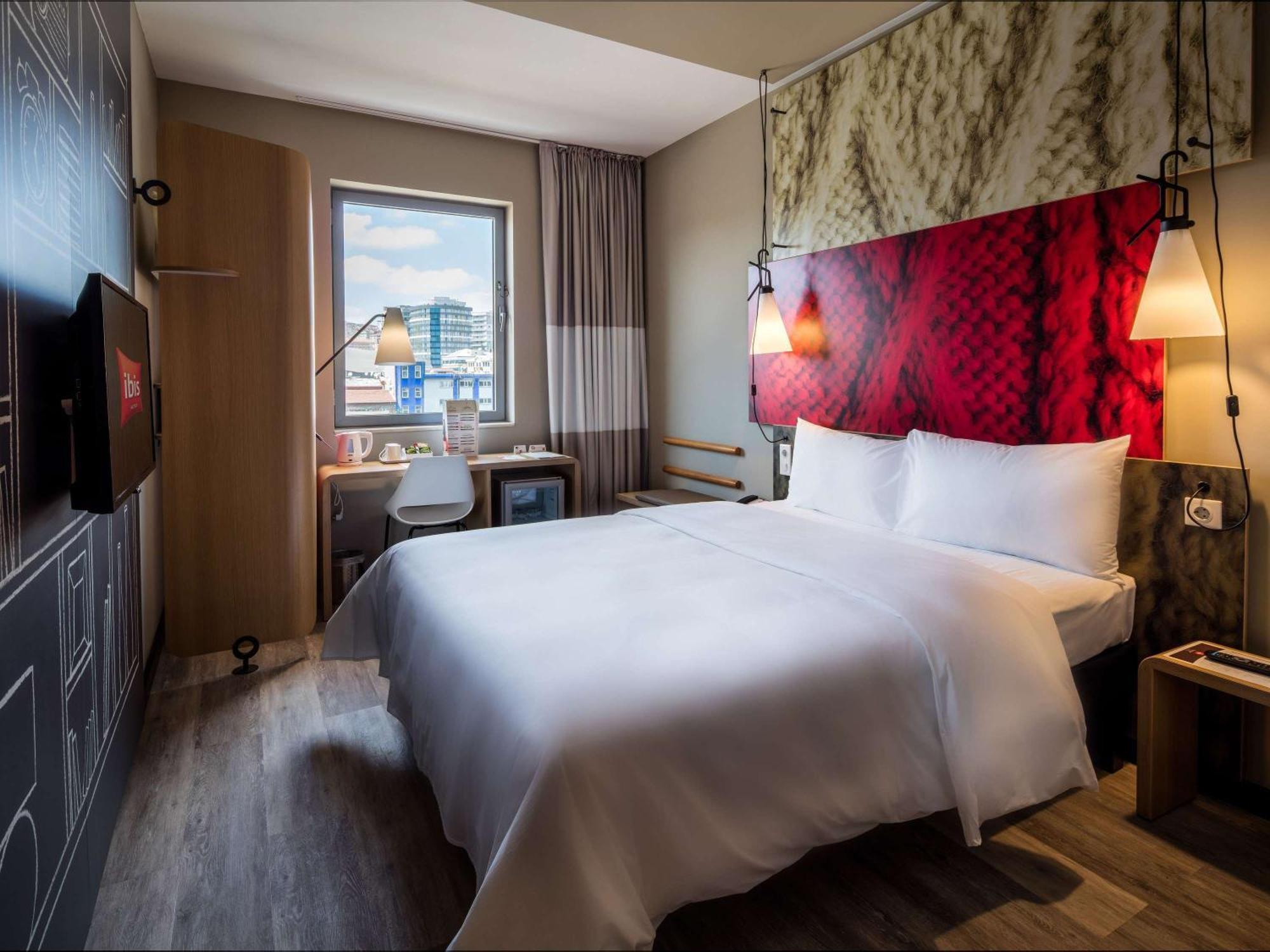 Hotel Ibis Istanbul West Exterior foto